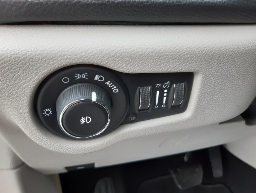 Chrysler Pacifica, 3,6 LIMITED , REZERVACE