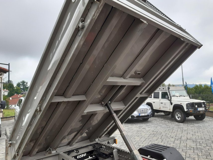 Iveco Daily, 35C12 sklápěč,tupláky,tažné3,5