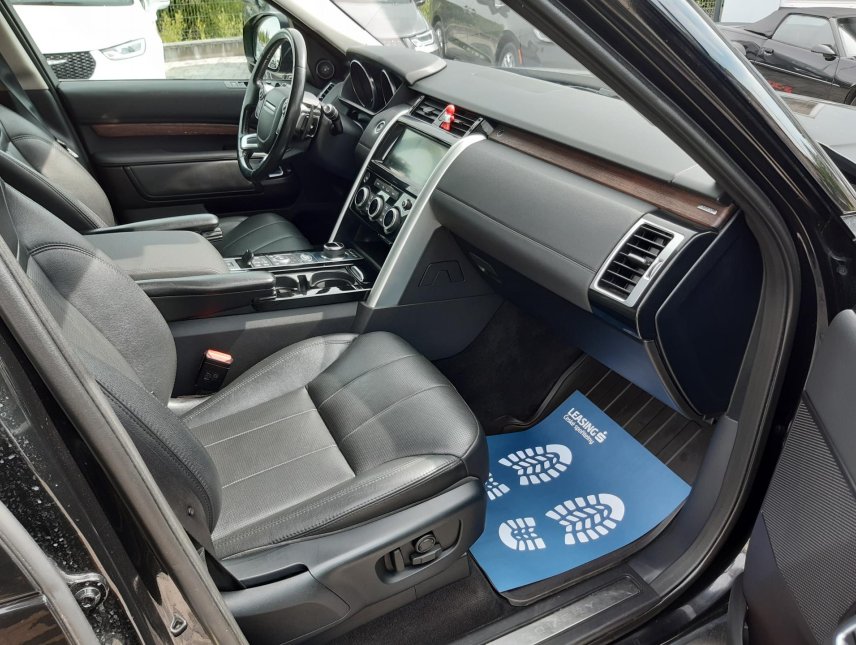 Land Rover Discovery, 3,0 HSE AWD,7 míst,max.výba,ČR