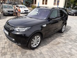 Land Rover Discovery, 3,0 HSE AWD,7 míst,max.výba,ČR