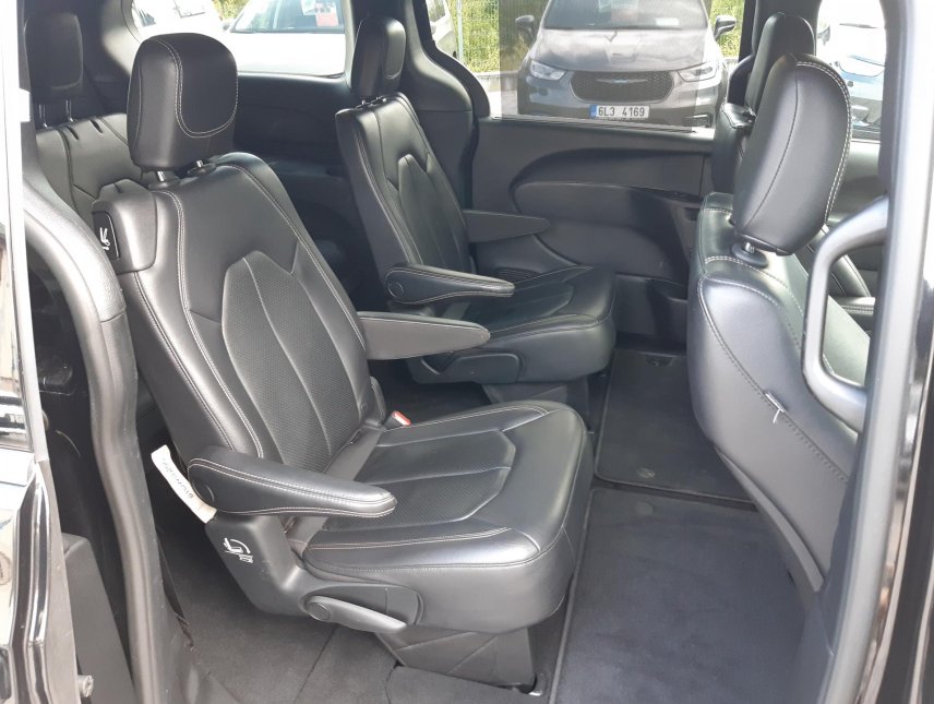 Chrysler Pacifica, 3,6L V6, kůže, adapt, android