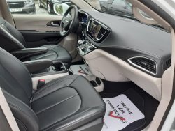 Chrysler Pacifica, 3,6L Hybrid, nový model,Top km