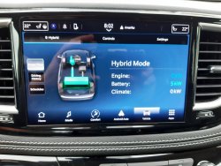 Chrysler Pacifica, 3,6L Hybrid, nový model,Top km