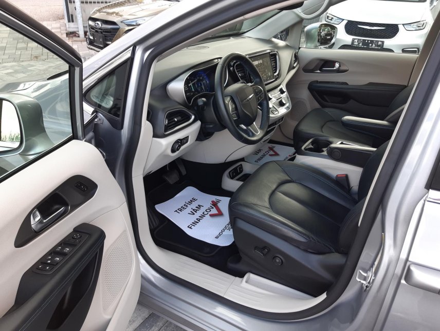 Chrysler Pacifica, 3,6L V6,kůže,7míst, Top výbava