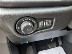 Chrysler Pacifica, 3,6L V6, klim. sedačky, 7míst