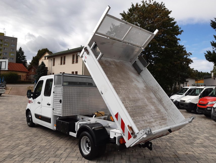 Renault Master, 2,3DC,Tupláky,6míst,kamera,DPH