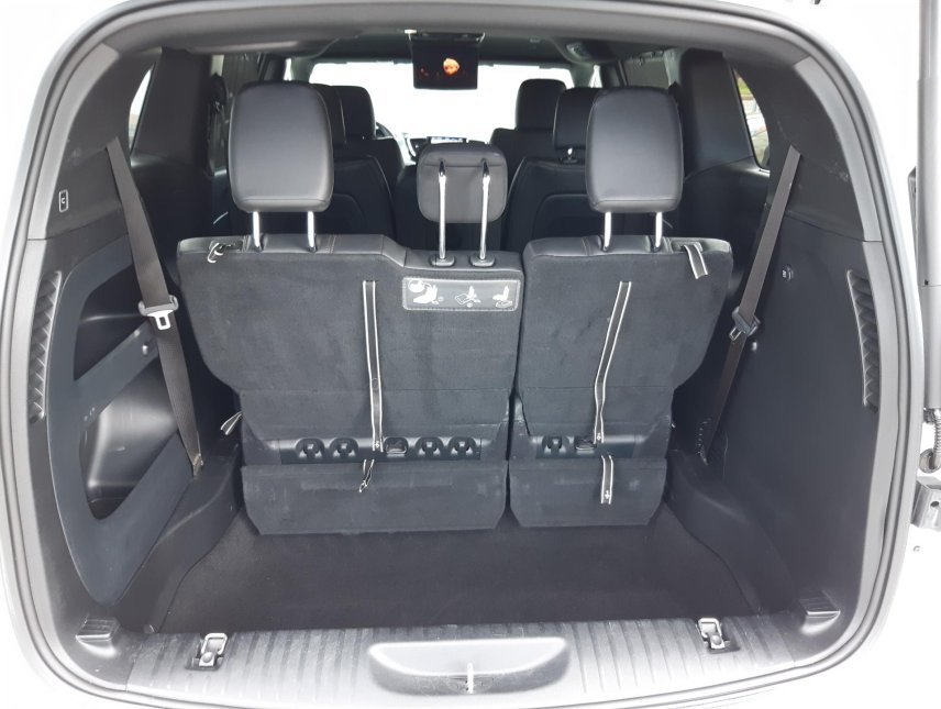 Chrysler Pacifica, 3,6L Sport, 8míst, ALU 20, DVD