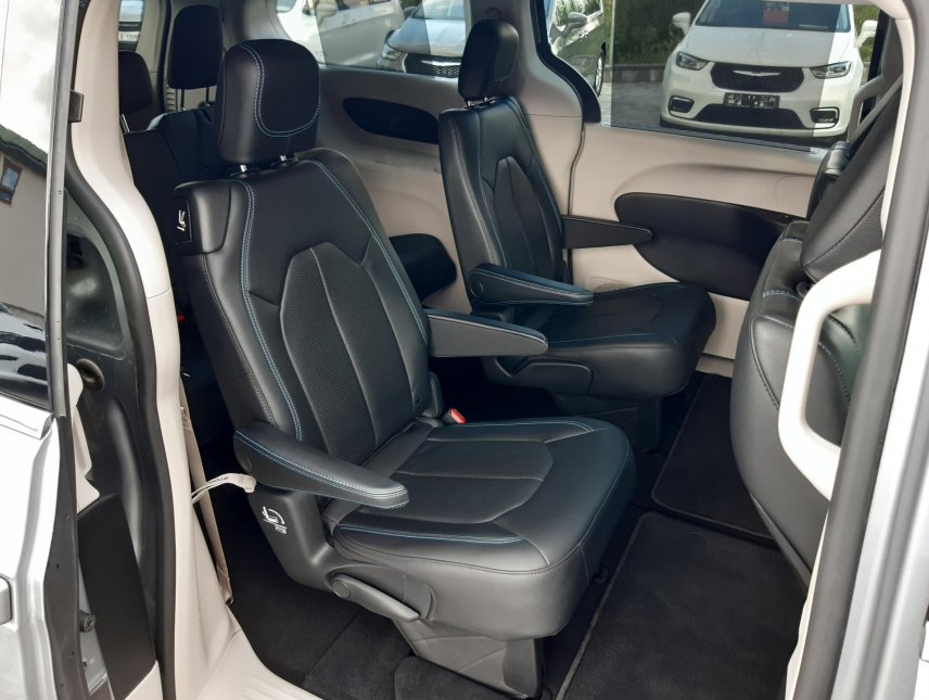 Chrysler Pacifica, 3,6L V6,kůže,7míst, Top výbava