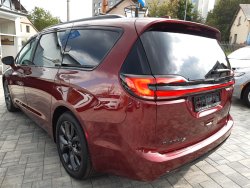 Chrysler Pacifica, 3,6L SPORT, Top výbava, DVD