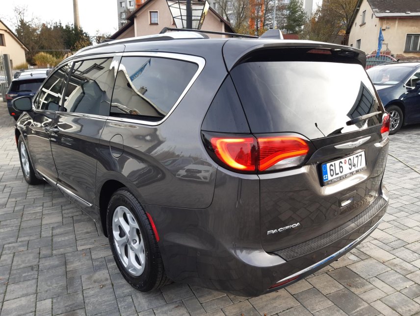 Chrysler Pacifica, 3,6LV6, Top stav,Top výbava