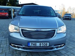 Chrysler Town & Country, 3,6L V6,kůže, 7míst, DVD,Tažné