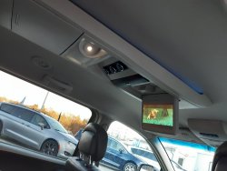 Chrysler Town & Country, 3,6L V6,kůže, 7míst, DVD,Tažné