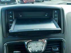 Chrysler Town & Country, 3,6L V6,kůže, 7míst, DVD,Tažné