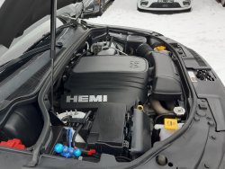 Dodge Durango, 5,7V8 HEMI,6 míst,tažné,SERVIS
