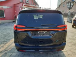 Chrysler Pacifica, 3,6L V6 Hybrid,Plus, DVD,tažné