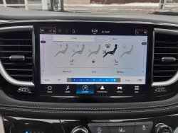 Chrysler Pacifica, 3,6L V6, 7míst, kůže, servis