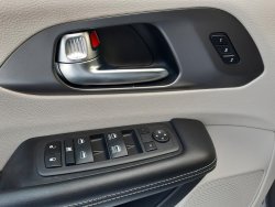 Chrysler Pacifica, 3,6L V6, 7míst, kůže, servis