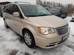 Chrysler Town & Country, 3,6L V6, 7míst, kůže,tažné,LPG