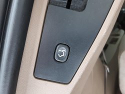 Chrysler Town & Country, 3,6L V6, 7míst, kůže,tažné,LPG