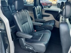 Chrysler Town & Country, 3,6L V6,kůže, 7míst, DVD,Tažné
