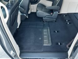 Chrysler Town & Country, 3,6L V6,kůže, 7míst, DVD,Tažné