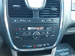 Chrysler Town & Country, 3,6L V6,kůže, 7míst, DVD,Tažné