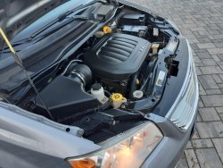 Chrysler Town & Country, 3,6L V6,kůže, 7míst, DVD,Tažné