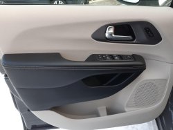 Chrysler Pacifica, 3,6L V6, 7míst, kůže, servis