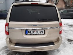 Chrysler Town & Country, 3,6L V6, 7míst, kůže,tažné,LPG