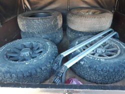 Toyota Hilux, 3,0 D-4D 4x4, uzávěrky ARB,DPH