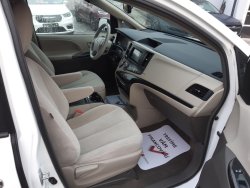 Toyota Sienna, 3,5L V6 4X4, 7míst, tažné