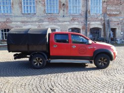 Toyota Hilux, 3,0 D-4D 4x4, uzávěrky ARB,DPH