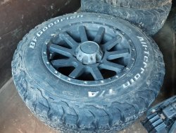 Toyota Hilux, 3,0 D-4D 4x4, uzávěrky ARB,DPH