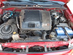 Toyota Hilux, 3,0 D-4D 4x4, uzávěrky ARB,DPH