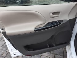 Toyota Sienna, 3,5L V6 4X4, 7míst, tažné