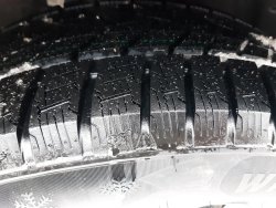 Dodge Durango, 5,7L V8 4x4,7 míst,kůže,tažné