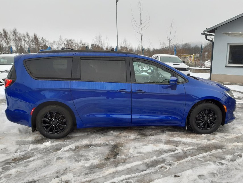 Chrysler Pacifica, 3,6L,kůže,tažné,ADAPT.Tempomat