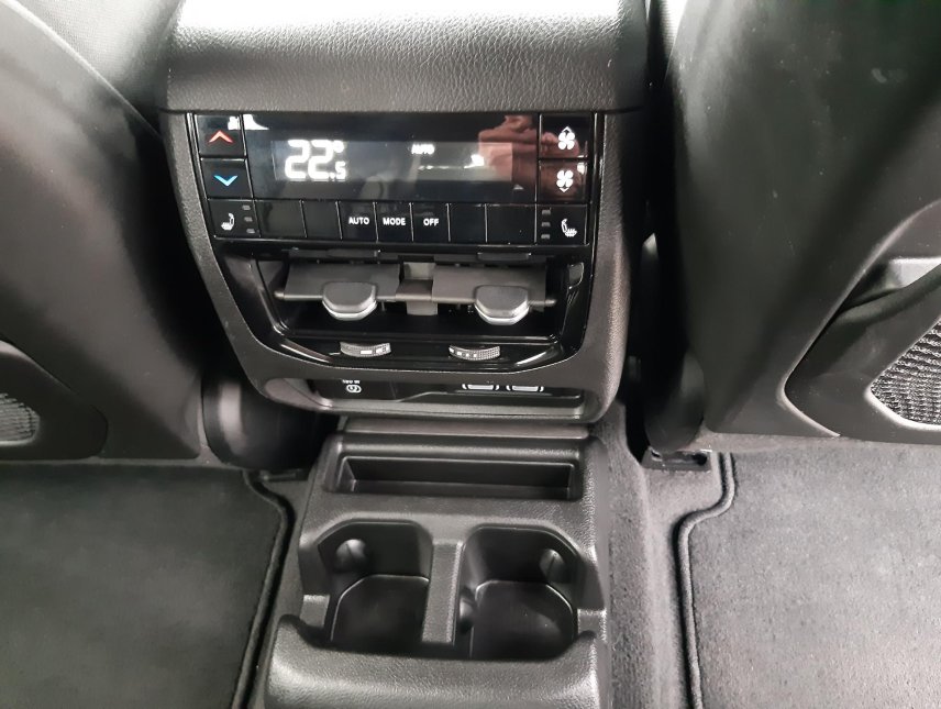 Jeep Grand Cherokee, 3,6 LIMITED Long 4x4 6míst