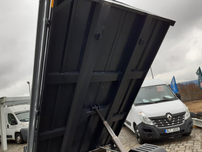 Renault Maxity, 2,5DCi Skápěč,TZ 3,5t, tupláky