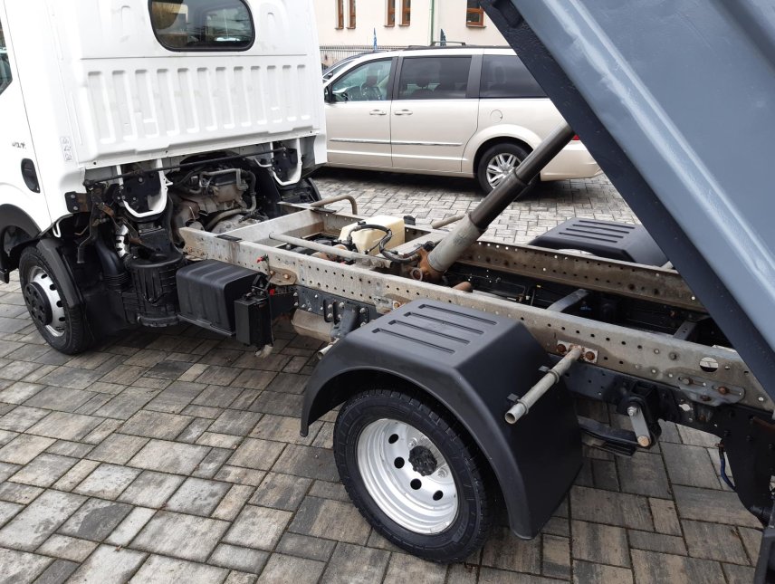 Renault Maxity, 2,5DCi Skápěč,TZ 3,5t, tupláky