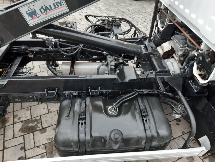 Renault Maxity, 2,5D Nosič kontejneru do 3,5T