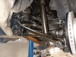 Jeep Grand Cherokee, 3,6L OVERLAND 4x4, nehav., ČR