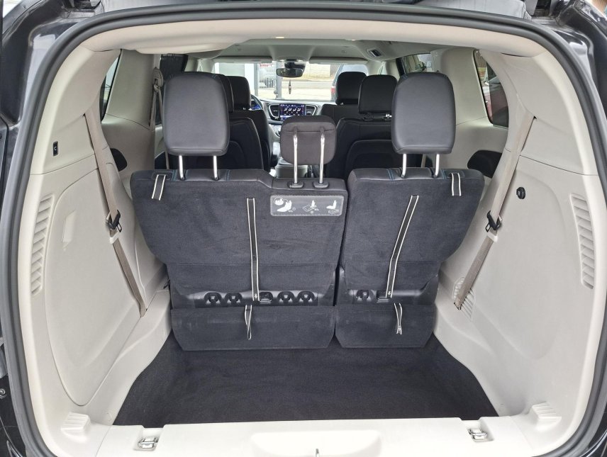 Chrysler Pacifica, 3,6L V6, 7míst, kůže, Adapt