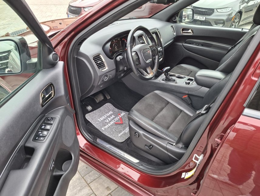 Dodge Durango, 5,7 V8 R/T 4x4, 7 míst, LPG