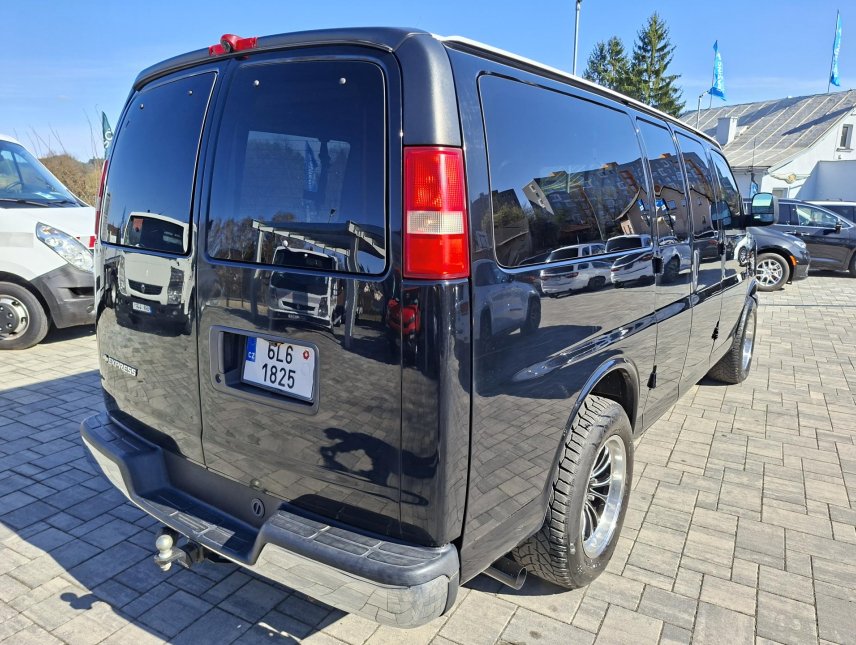 Chevrolet Express, 5,3V8 VOR 4x4,redukce,LPG,DPH