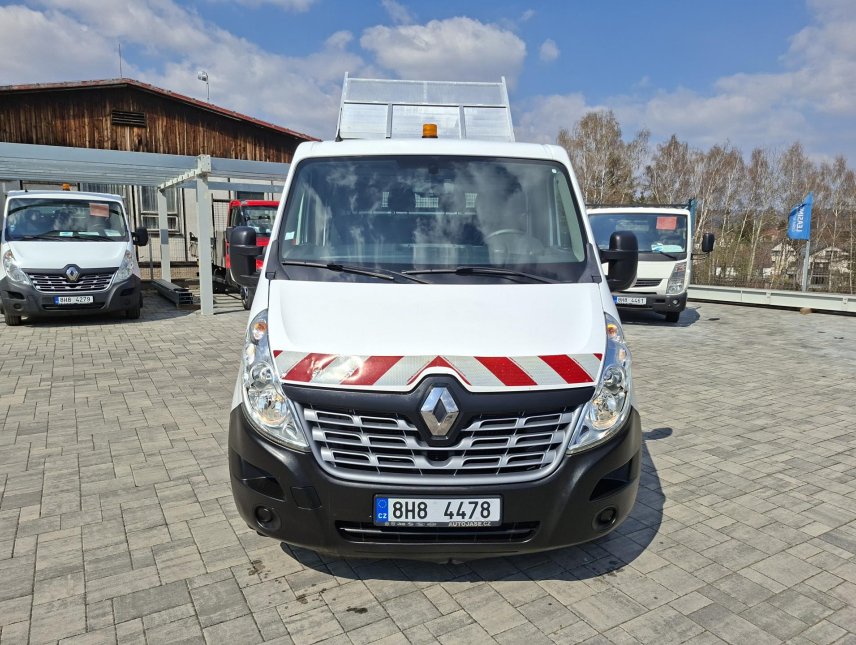 Renault Master, 2,3tupláky,kamera,tažné3,5tDPH