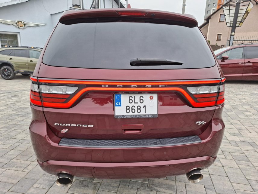 Dodge Durango, 5,7 V8 R/T 4x4, 7 míst, LPG