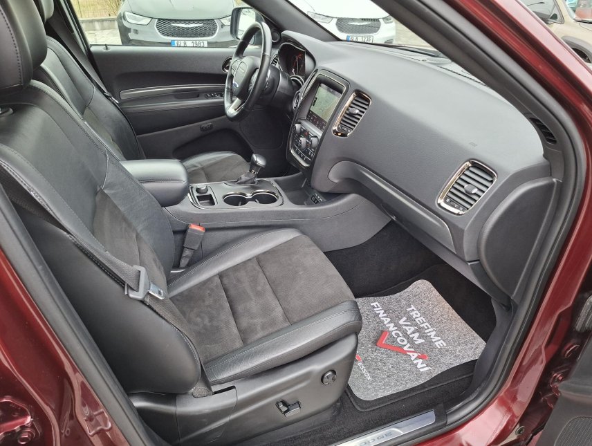 Dodge Durango, 5,7 V8 R/T 4x4, 7 míst, LPG