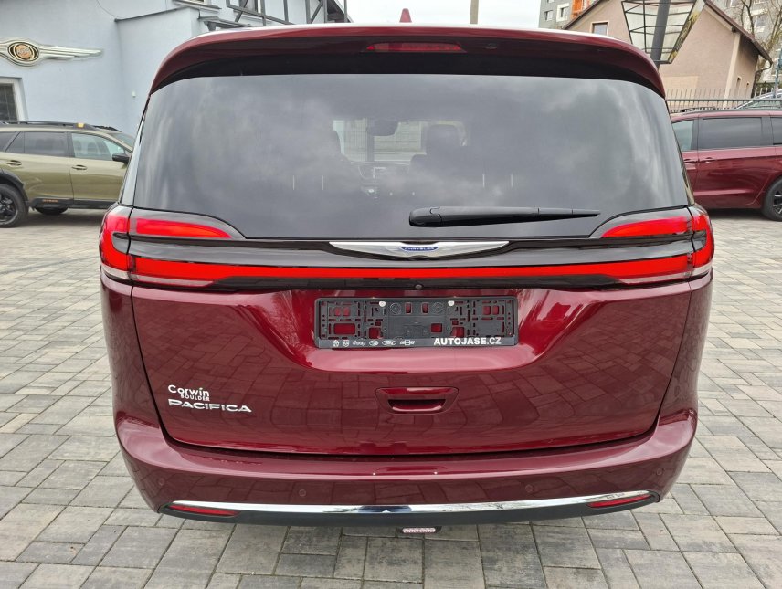 Chrysler Pacifica, 3,6L adapt,anroid, Nový model