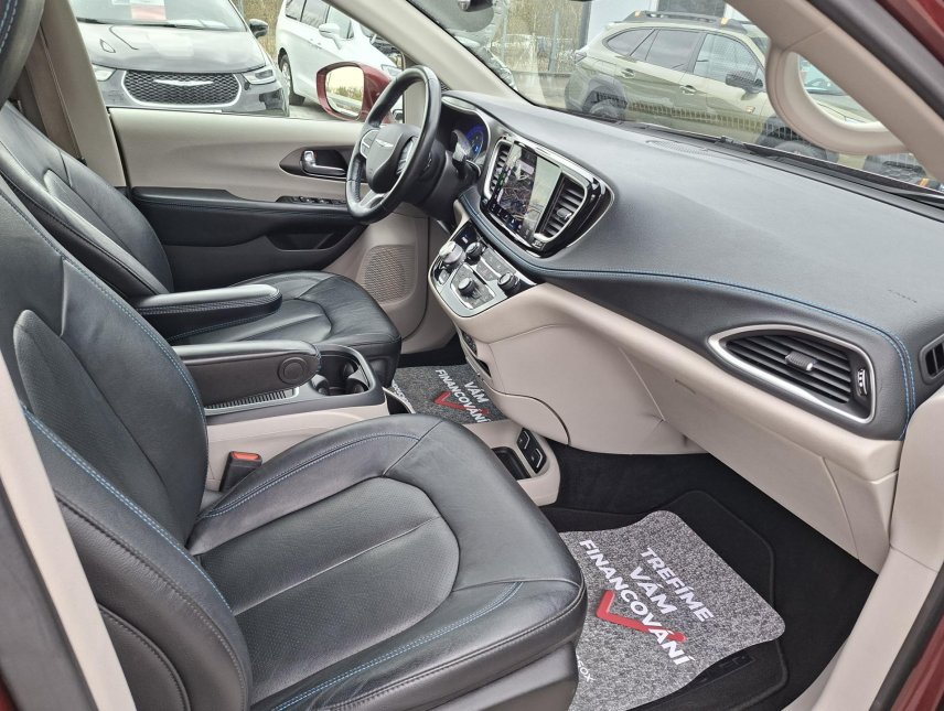 Chrysler Pacifica, 3,6L adapt,anroid, Nový model